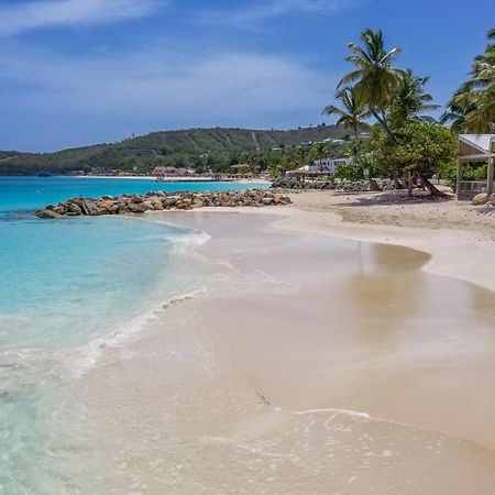St. John's Siboney Beach Club מראה חיצוני תמונה